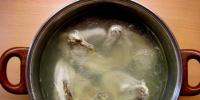 Tavuklu patates çorbası - iyi bir ev hanımının arşivlerinden başarılı bir tarif